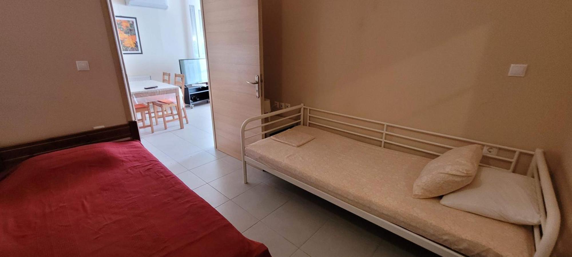 Family Apartment Derveni Buitenkant foto